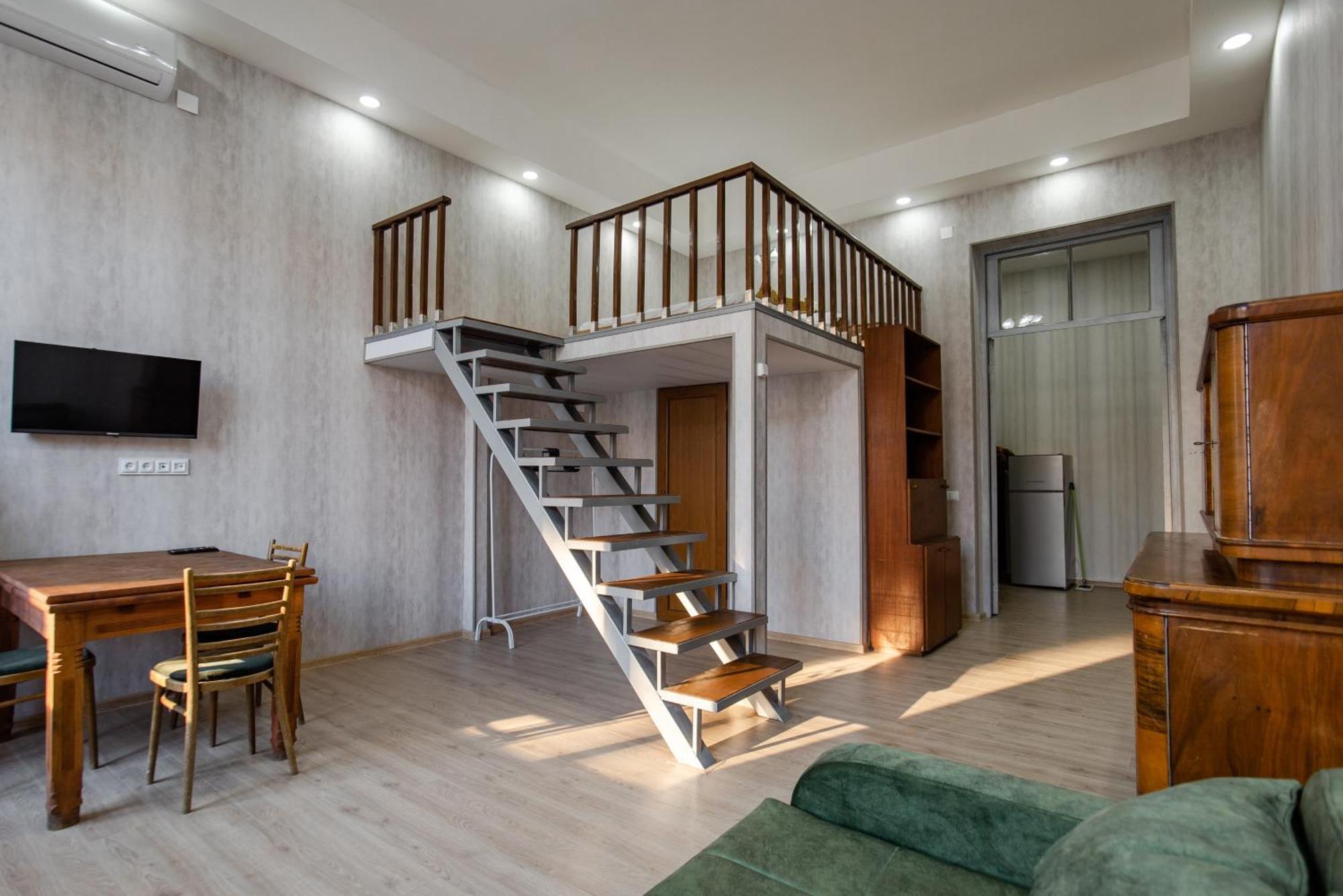 Mardzhanov Apartments, Block 108 Tbilisi Pokoj fotografie